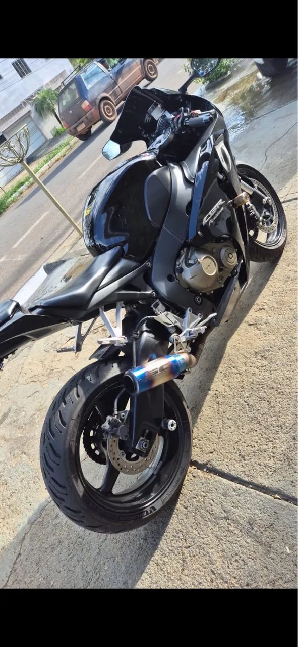 Honda CBR 1000rr - Foto 4