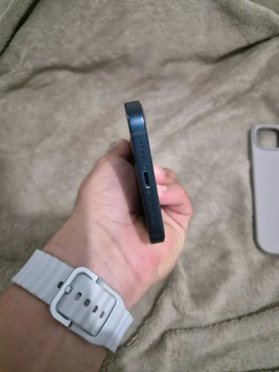 IPHONE 14 PLUS 128GB - Foto 3