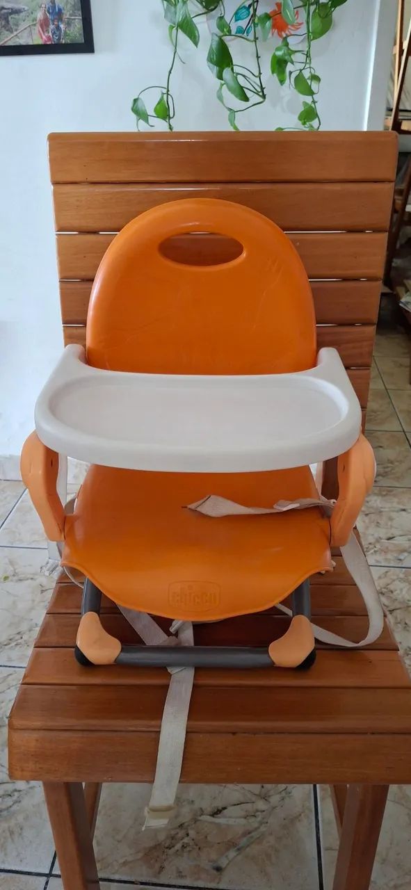 Cadeira de alimentação 