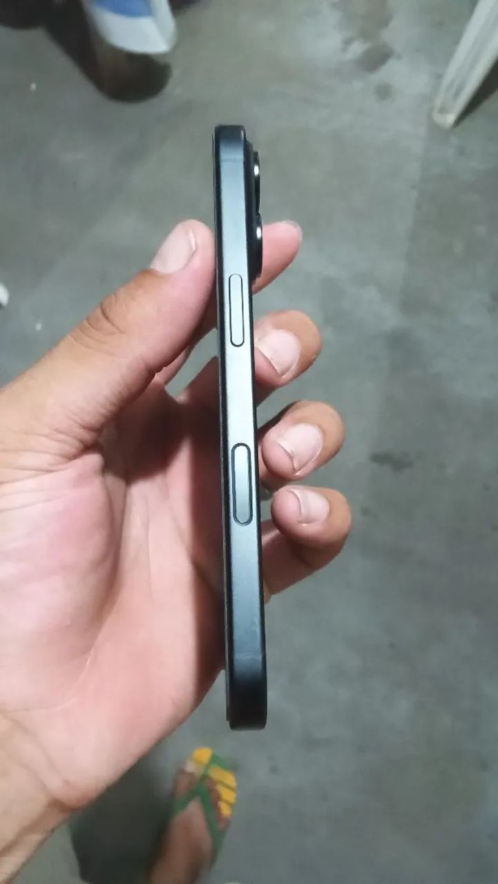 iPhone 16  - Foto 3