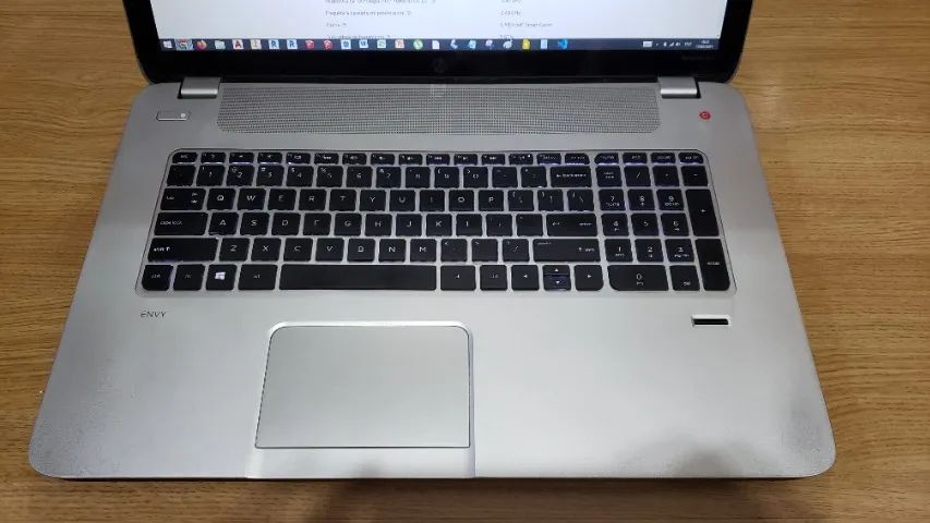 Notebook HP Envy 17.3 - Foto 2