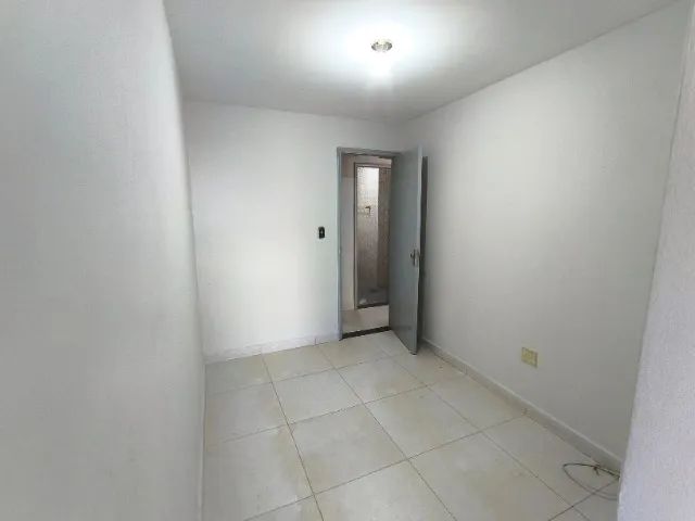 Apartamento na C4 em Taguatinga Centro 2 quartos - Foto 5