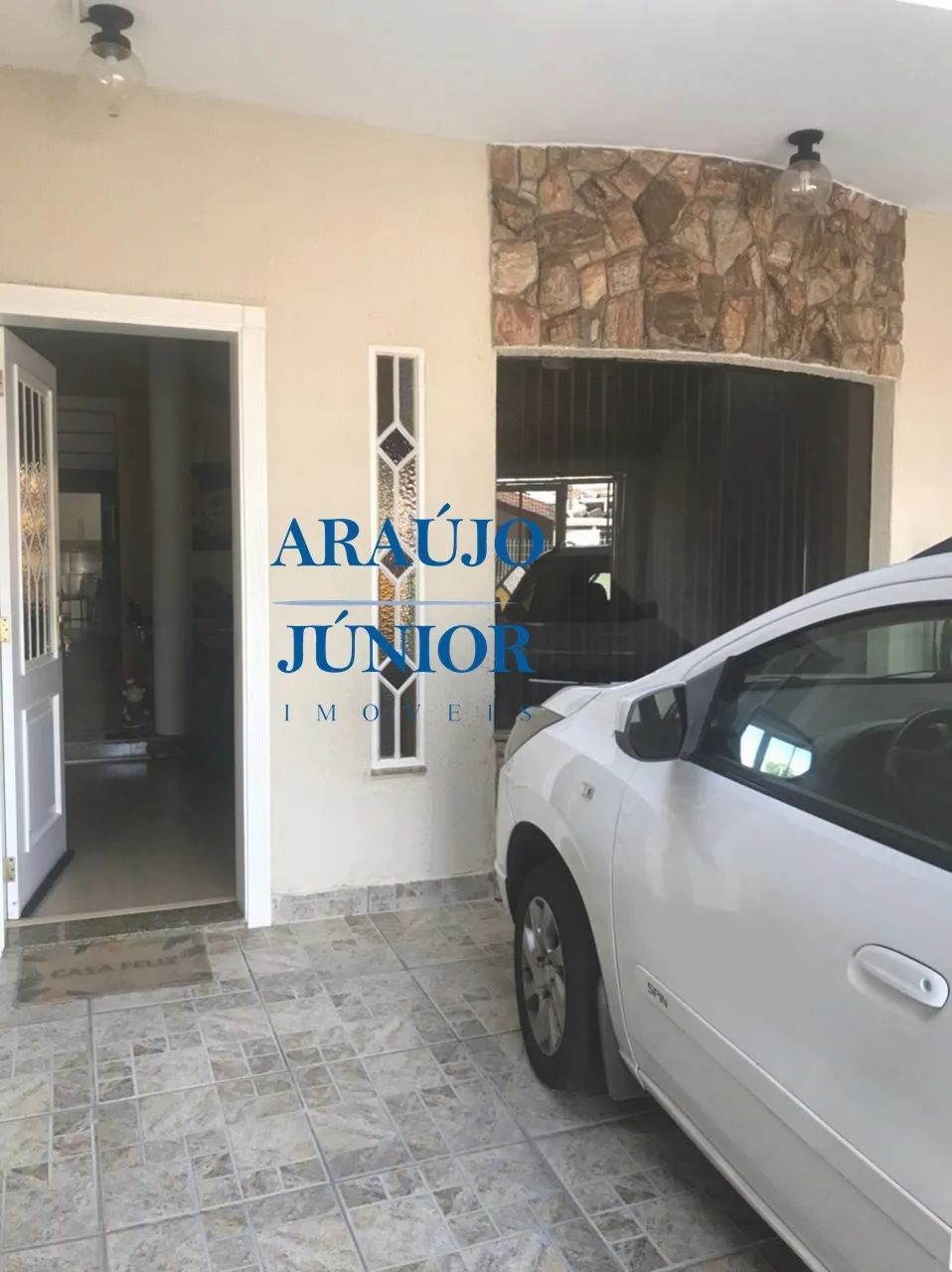 "LINDO SOBRADO A VENDA NA CIDADE JARDIM II"