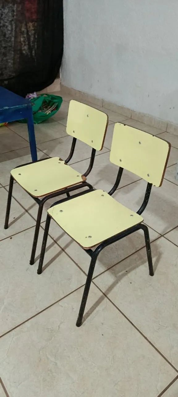 Mesa infantil com cadeiras - Foto 4