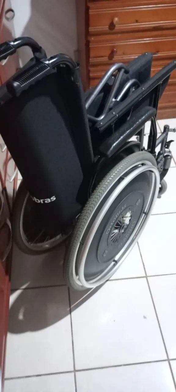 Cadeira de Rodas Ortobras  - Foto 5