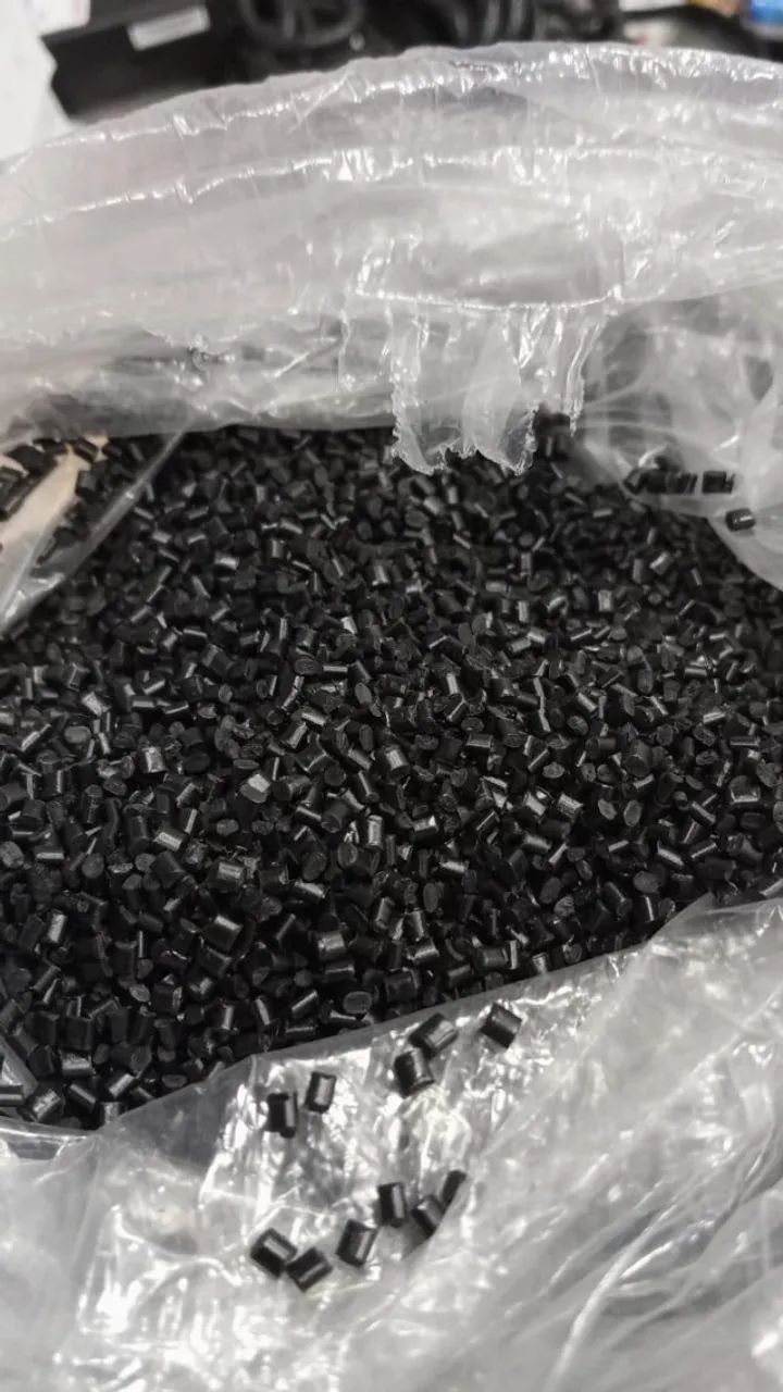 "Oportunidade: 200 Ton. Resina ABS+PC Preta - Preço de Ocasião!" - Foto 2