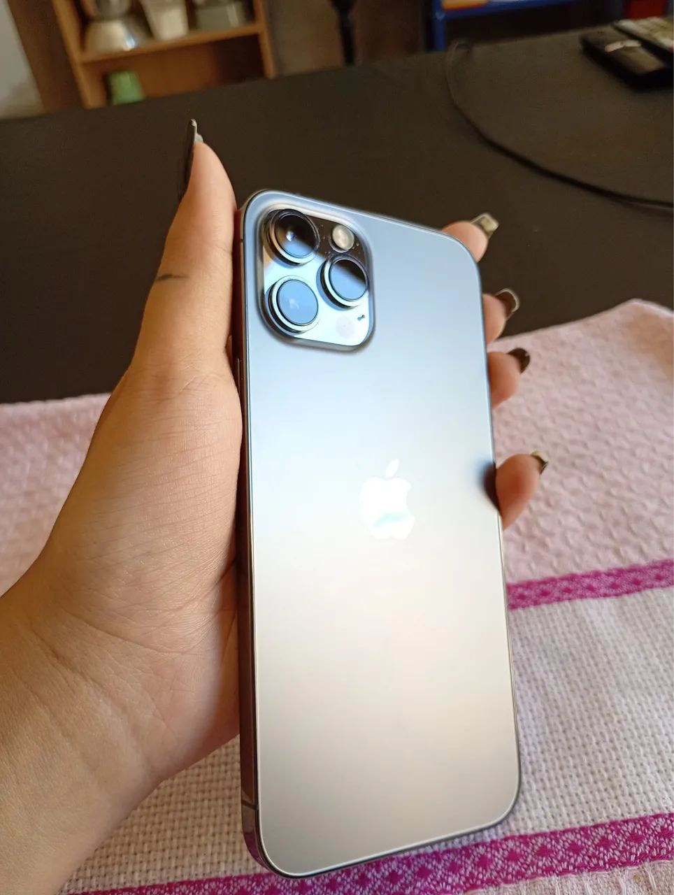 iPhone 12 Pro Max 256GB - Impecável - Original - Caixa + Nota