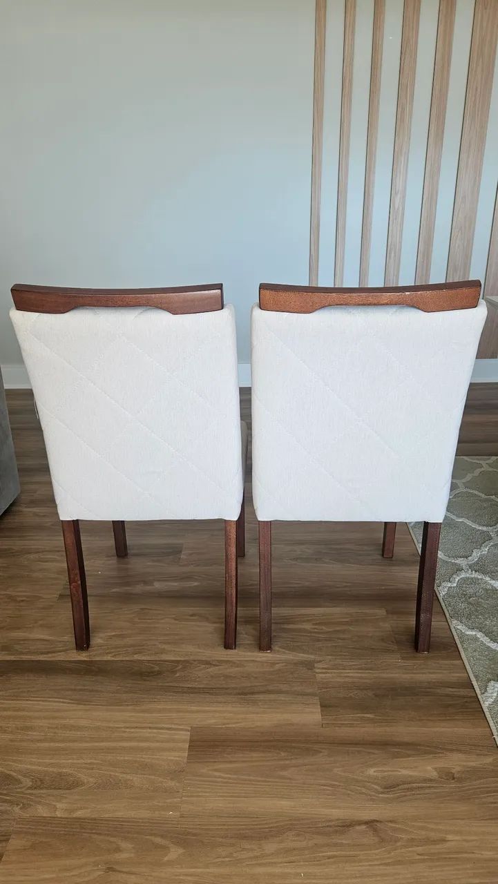 Conjunto Mesa de Jantar + 4 Cadeiras - Foto 4