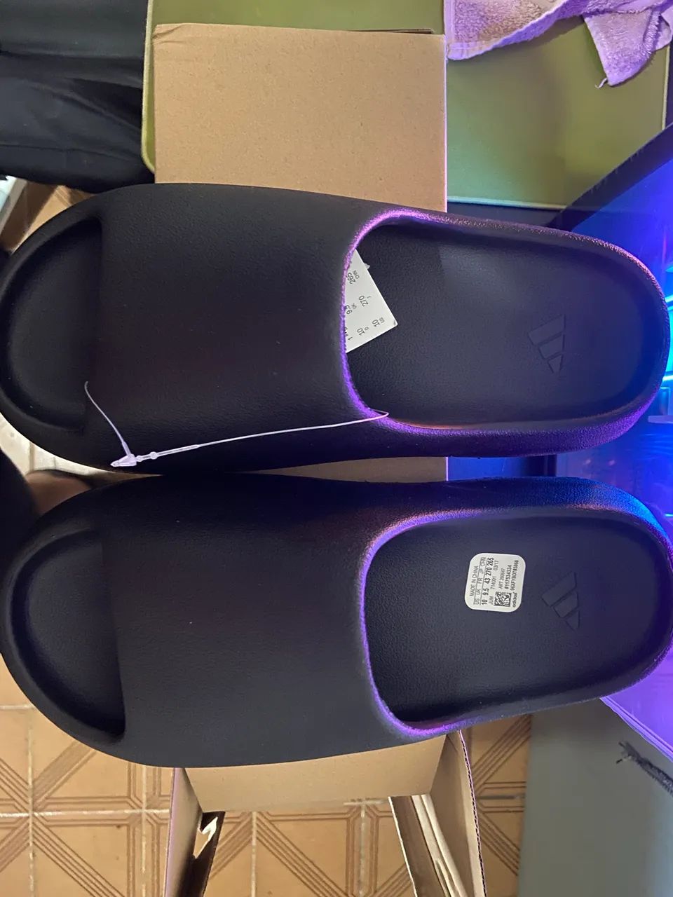 Yeezy Slide Onyx - Foto 2