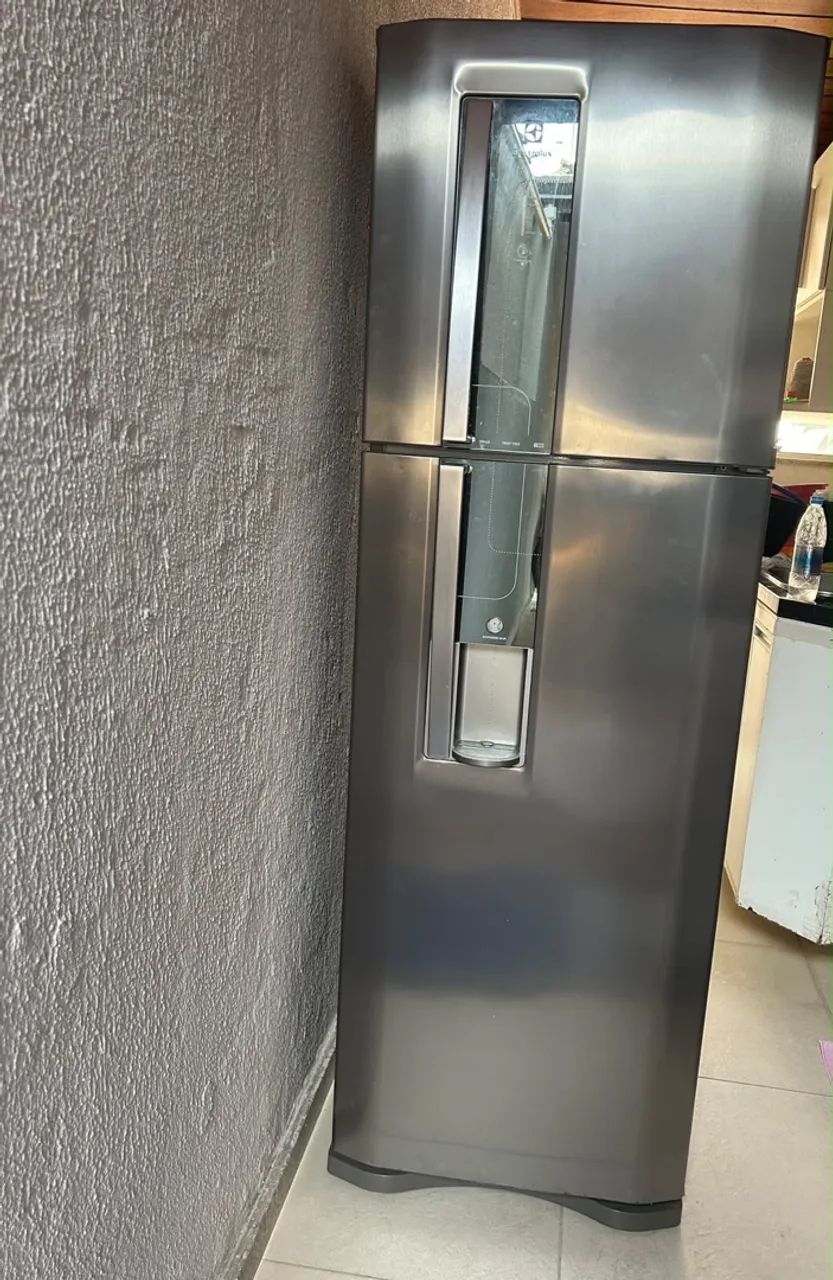 Geladeira Electrolux DW42X