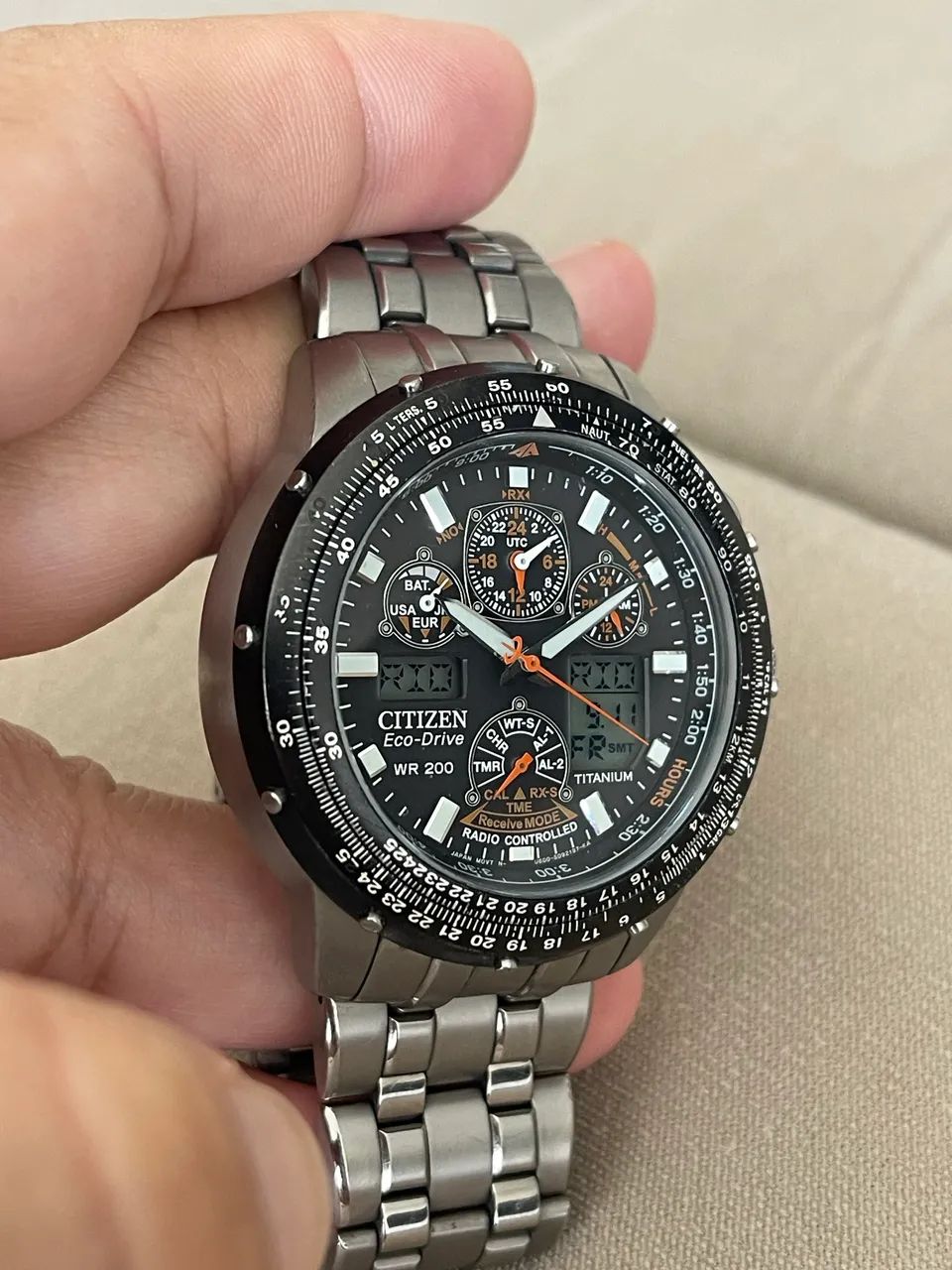 Citizen Eco-Drive Promaster Skyhawk A-T Titanium, código de referência JY0010-50E - Foto 3