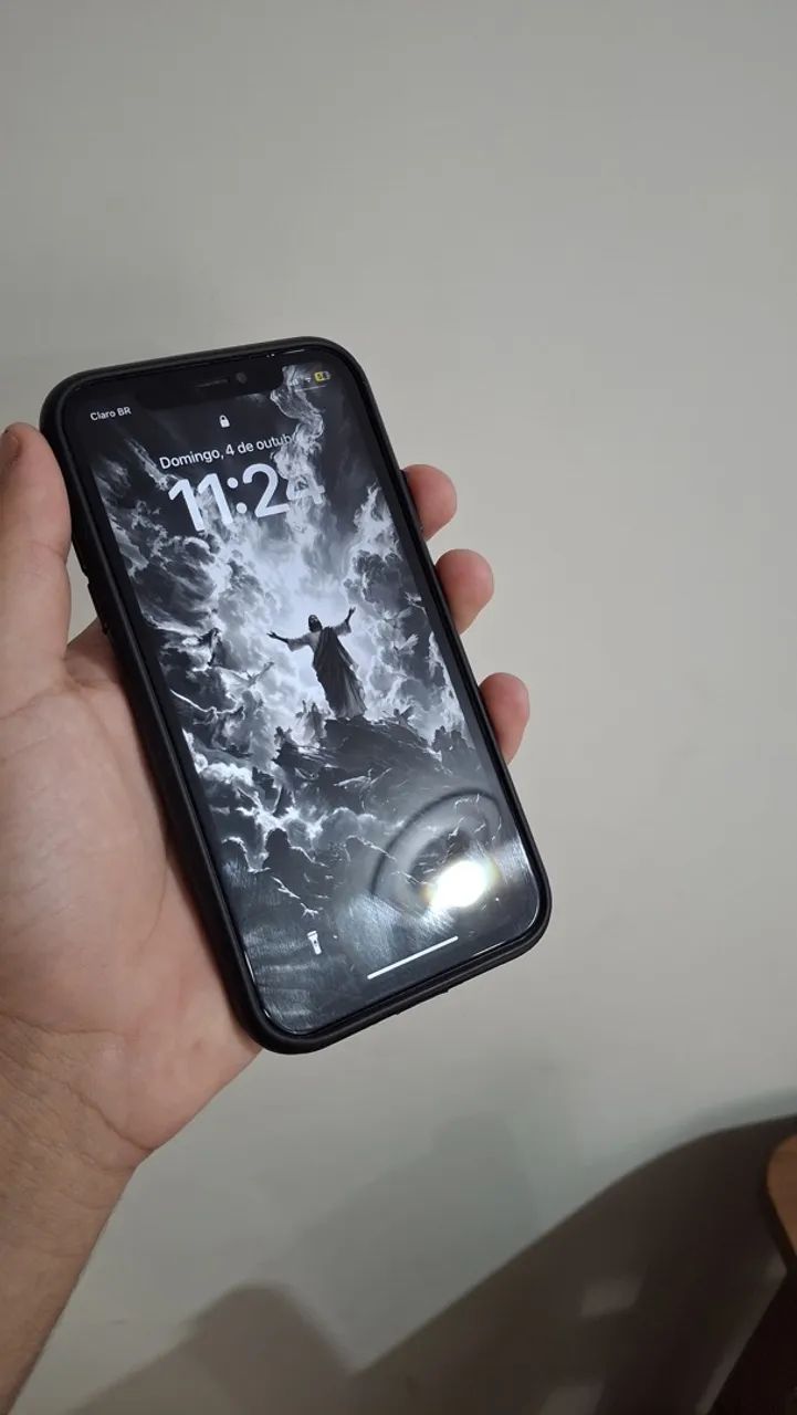 iPhone XR 64 gb na cor vermelha  - Foto 2