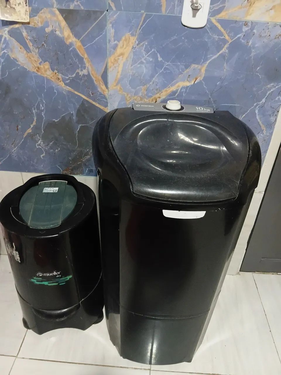 MÁQUINA E CENTRÍFUGA 