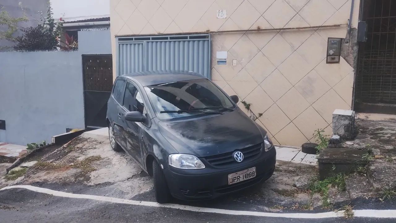 Volkswagen Fox Fox City 1.0Mi/ 1.0Mi Total Flex 8V 3p 2005