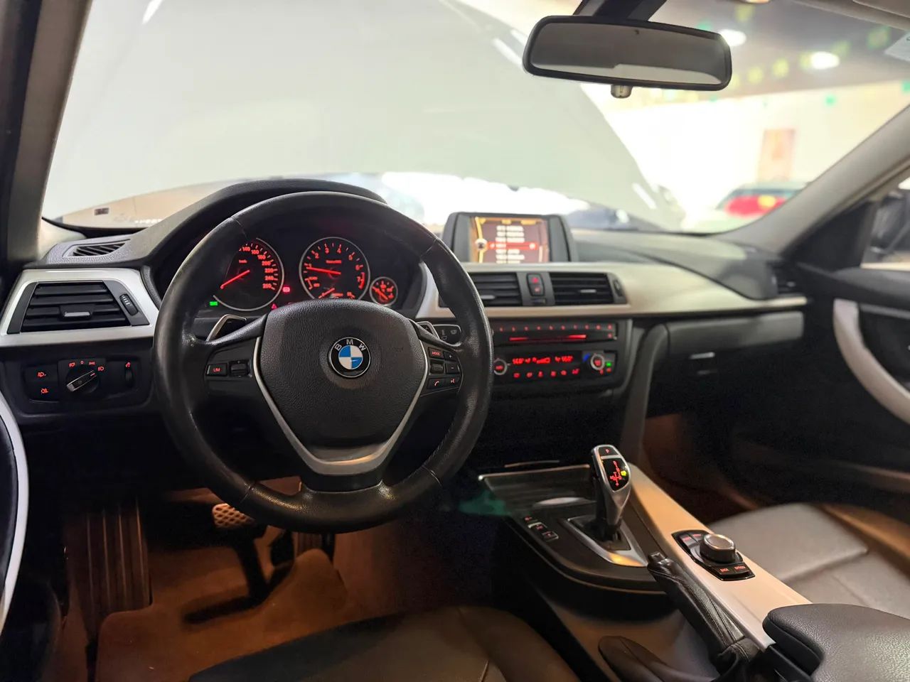BMW 320I A 2.0 Turbo/activeflex 16V 184cv 4P 2015 - Foto 4