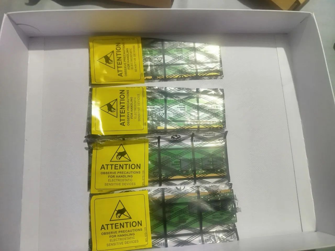 Kit 4 Memórias SK hynix 8GB DDR4 3200MHz DDR4 3200 Total 32GB