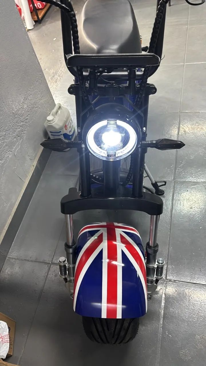 MOTO ELETRICA ZERADA AINDA PLASTICO  - Foto 2