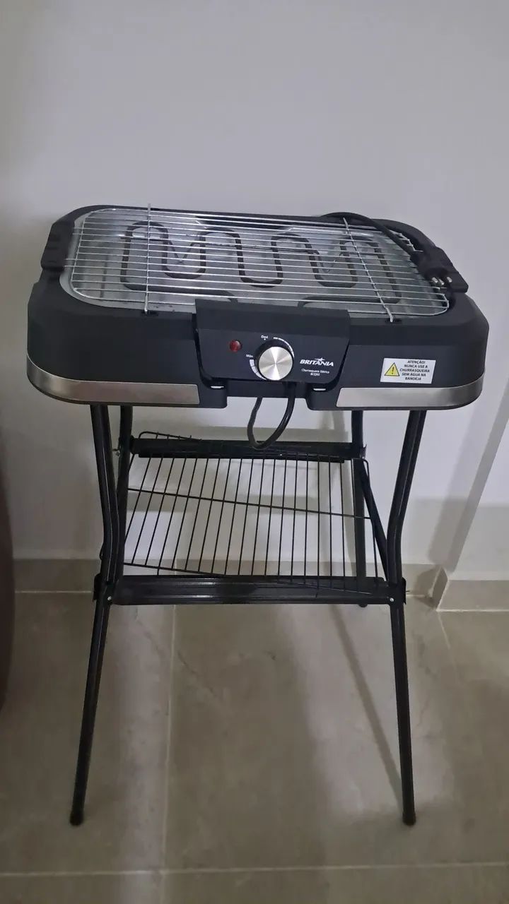Churrasqueira elétrica Britânia 