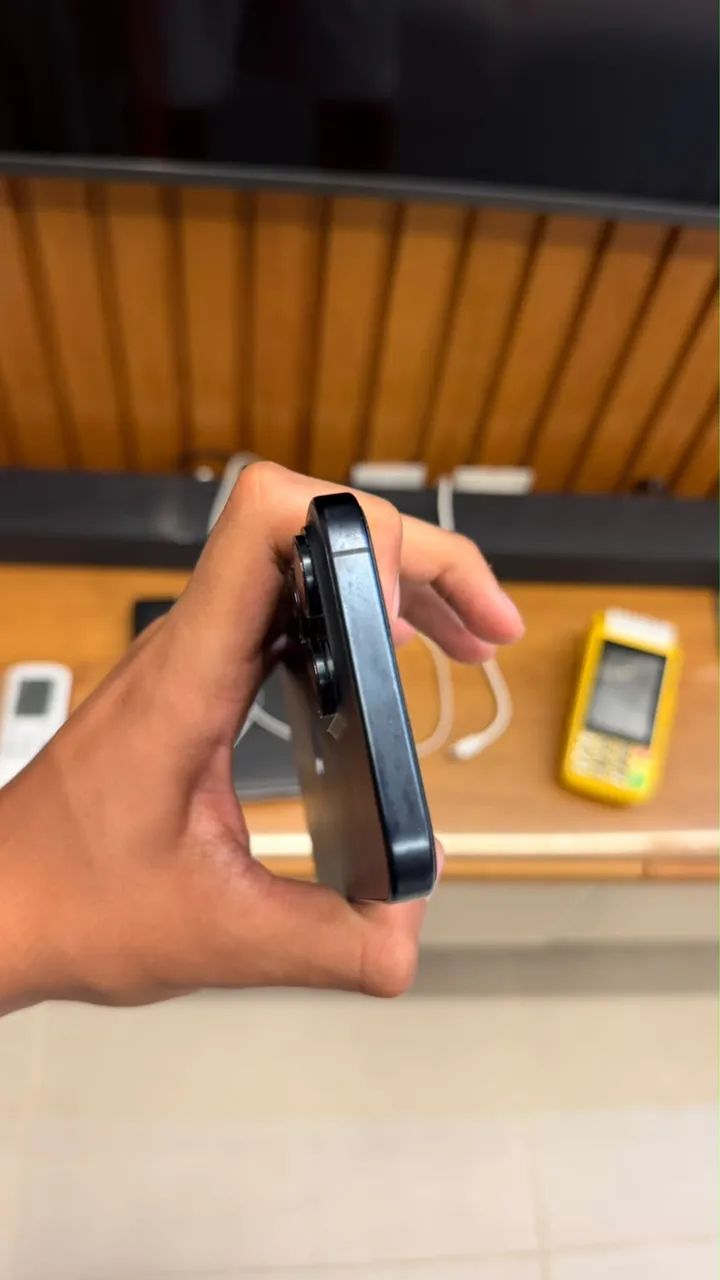 IPHONE 15 PRO MAX - Foto 2