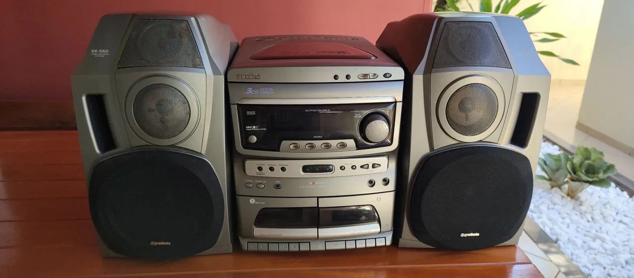 Mini system gradiente energy e-550. Aiwa Philips sony Panasonic jvc cce Sharp pioneer