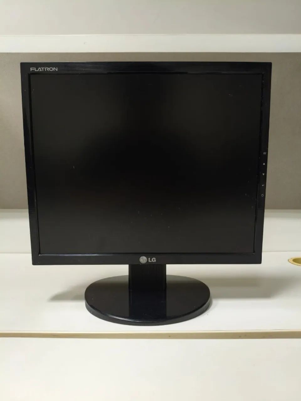 Monitor LG Flatron L1753T-BF 17? VGA DVI 75 Hz - Foto 3