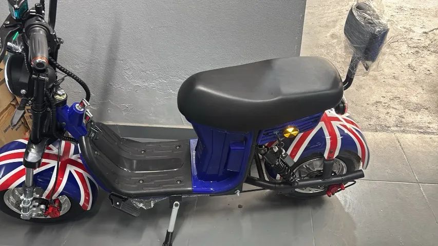 MOTO ELETRICA ZERADA AINDA PLASTICO  - Foto 5