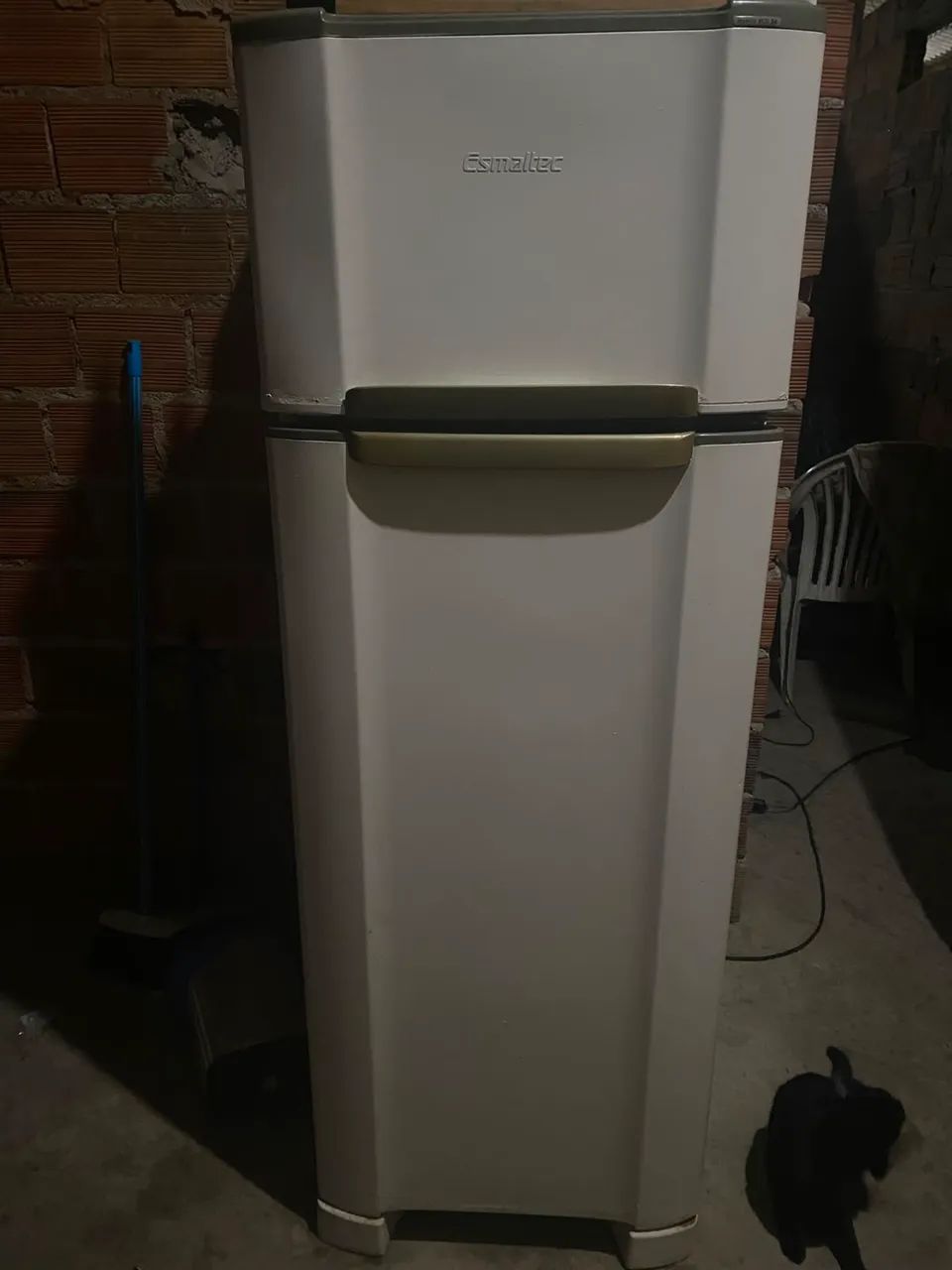 GELADEIRA ESMATEC 