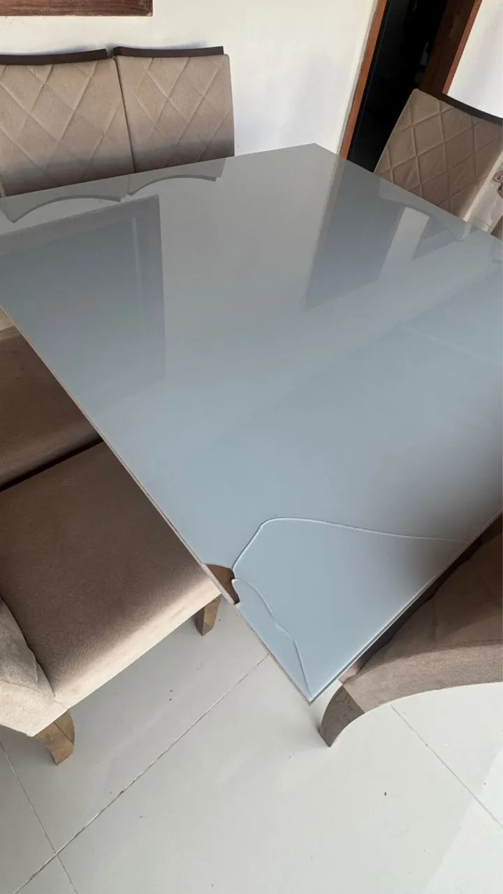 Mesa com cadeiras - Foto 2