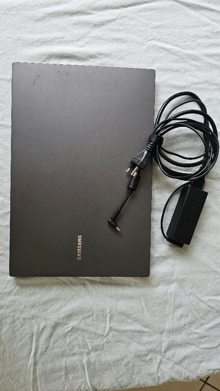 Samsung Book - Modelo NP550XDA - Foto 2