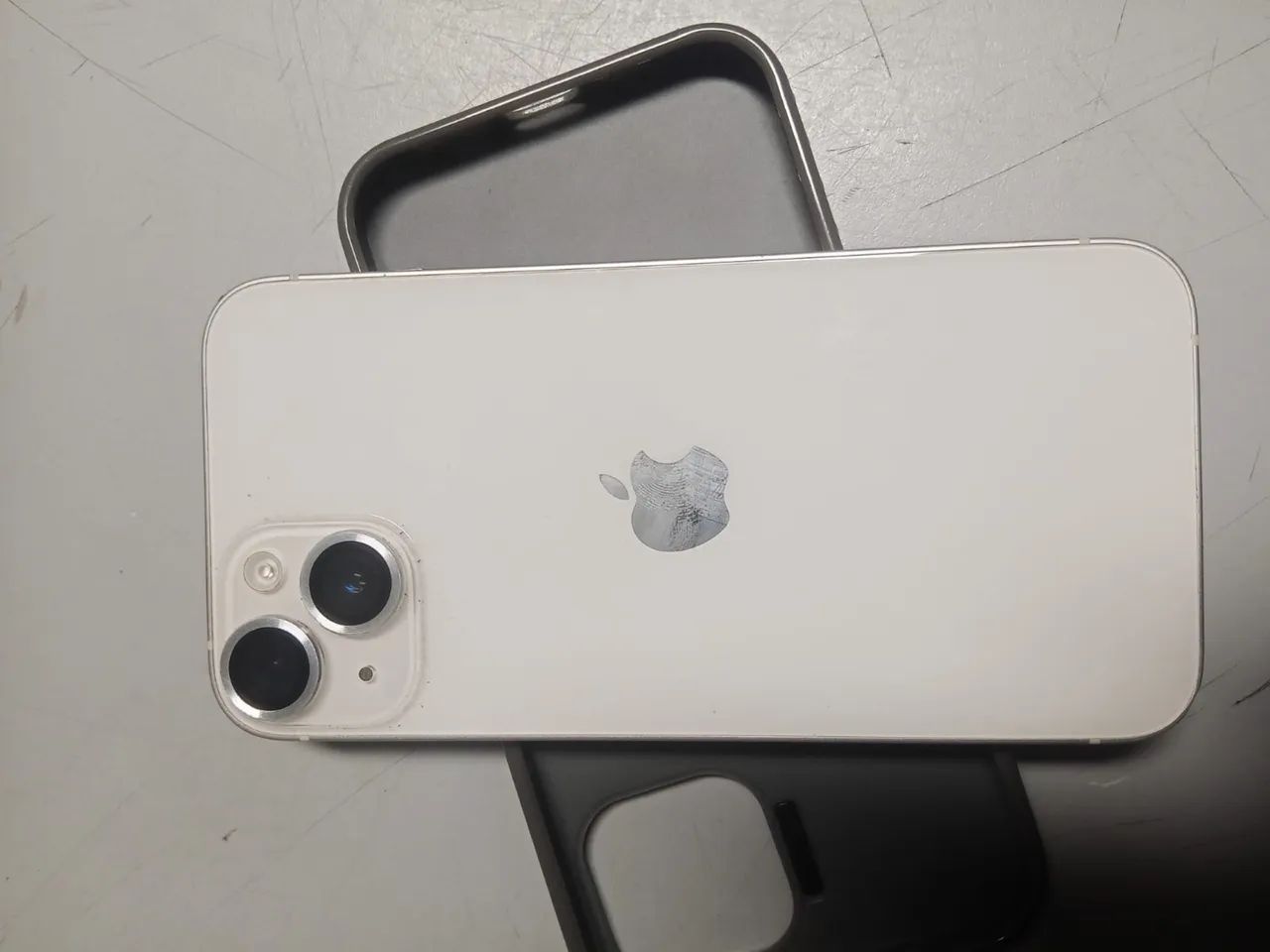 iPhone 14 - Foto 3