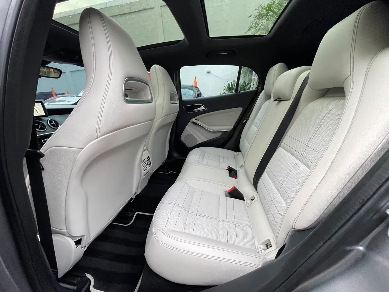 Mercedes-Benz GLA 200 Adv. 1.6/1.6 TB 16V Flex Aut. 2015 - Foto 9