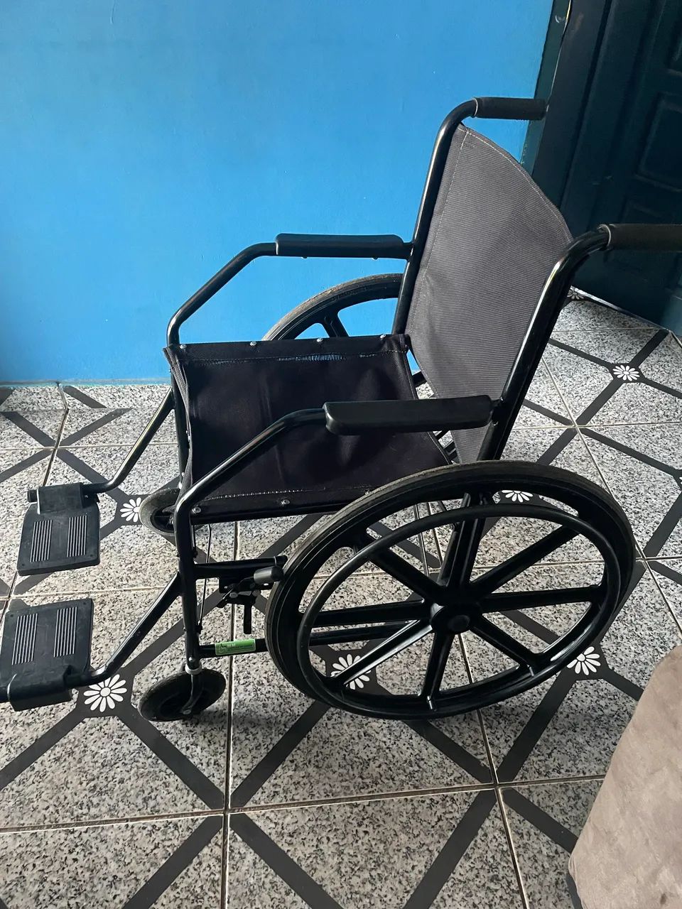 Cadeira de rodas - Foto 2