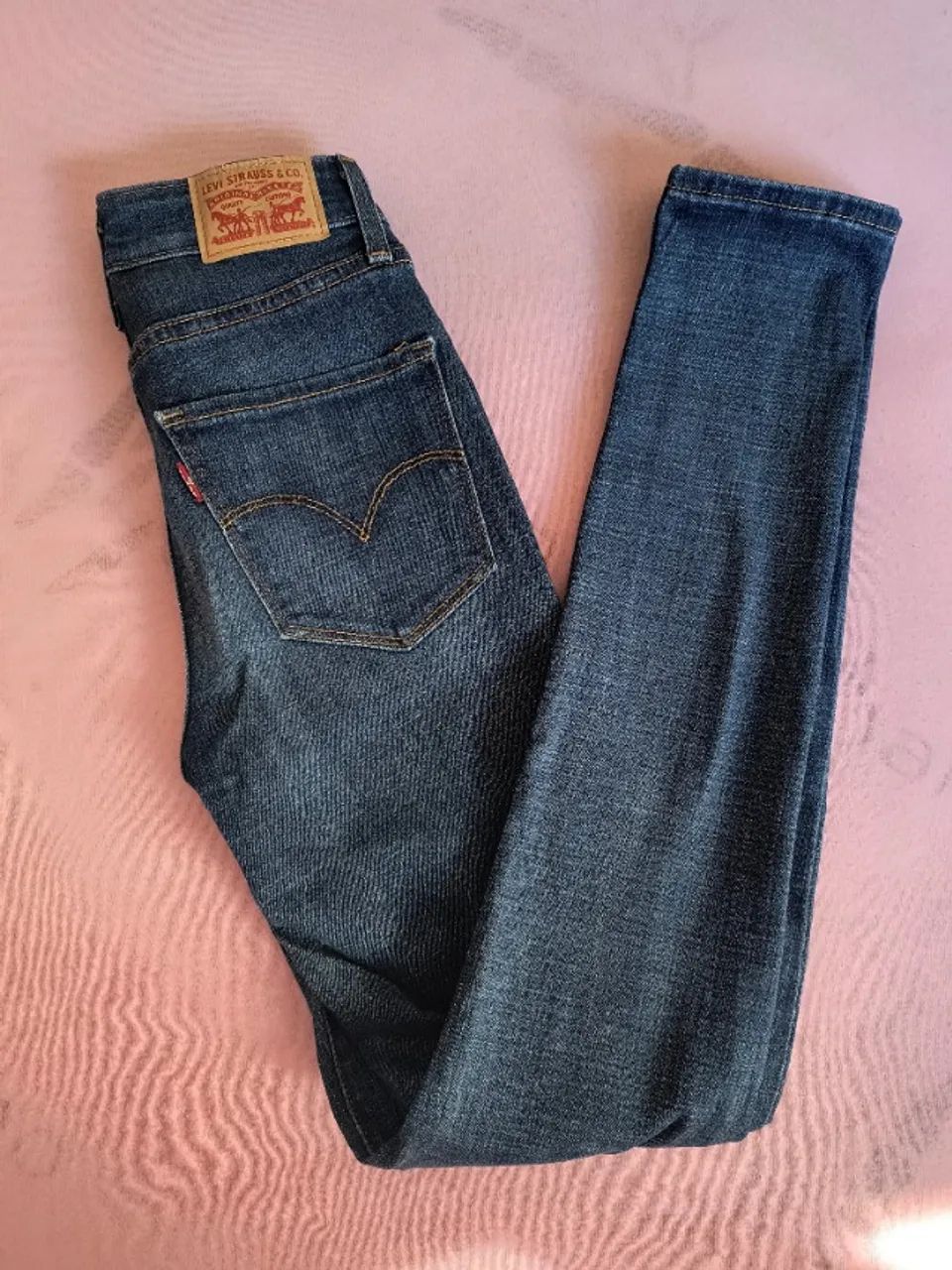 Calça feminina Levi's 