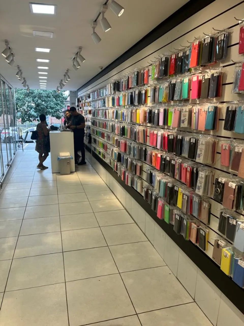 Loja de acessórios e assistência técnica para celular e variedades - Foto 4