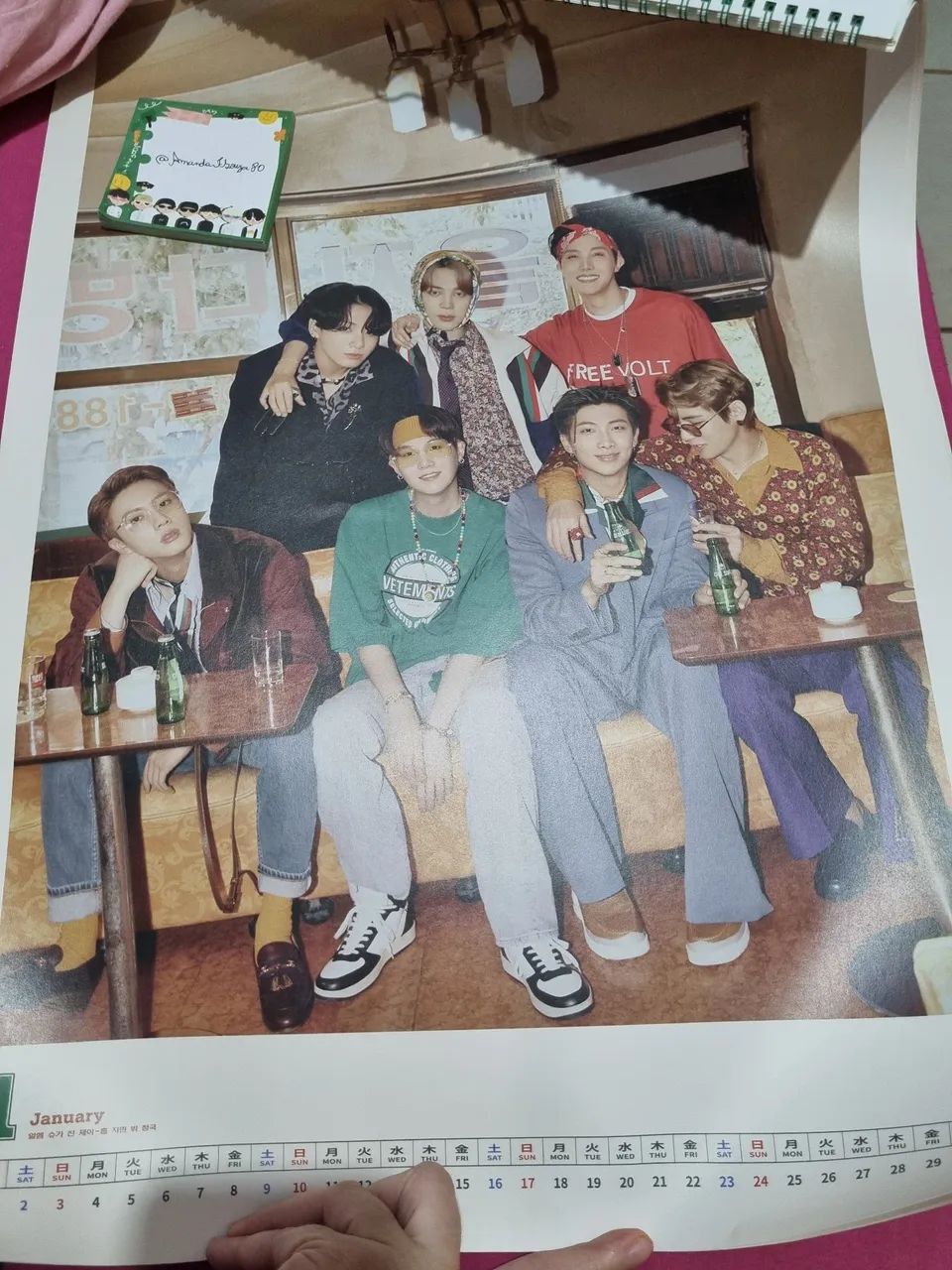 WALL CALENDAR BTS SEASON'S 2021 - Foto 2