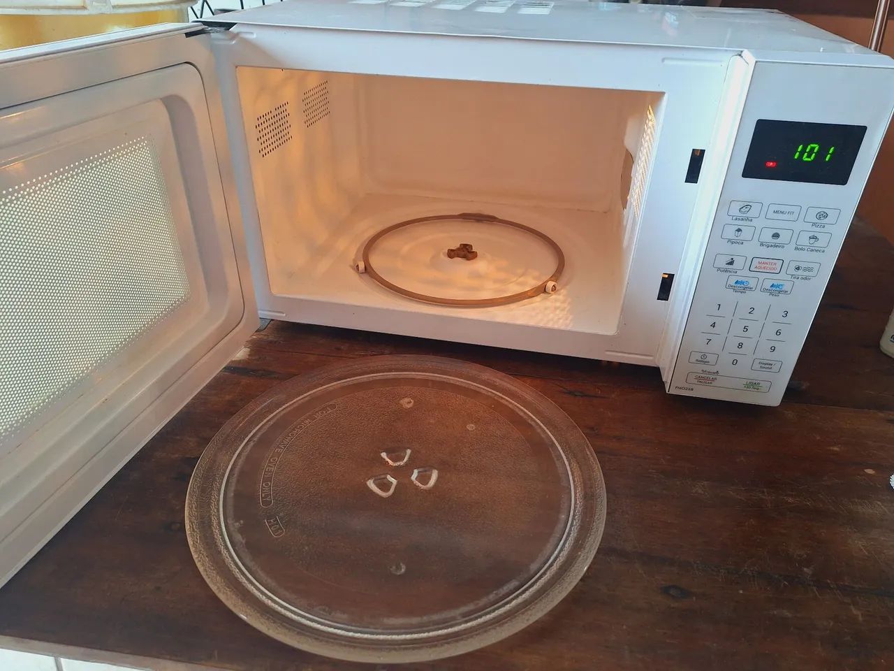 Microondas perfeito estado R$ 350 - Foto 5