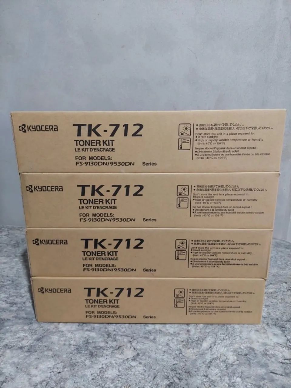 4 Toner Kyocera TK712 Original  - Foto 2