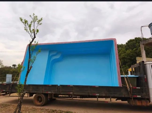 * Piscina de Fibra Completa
