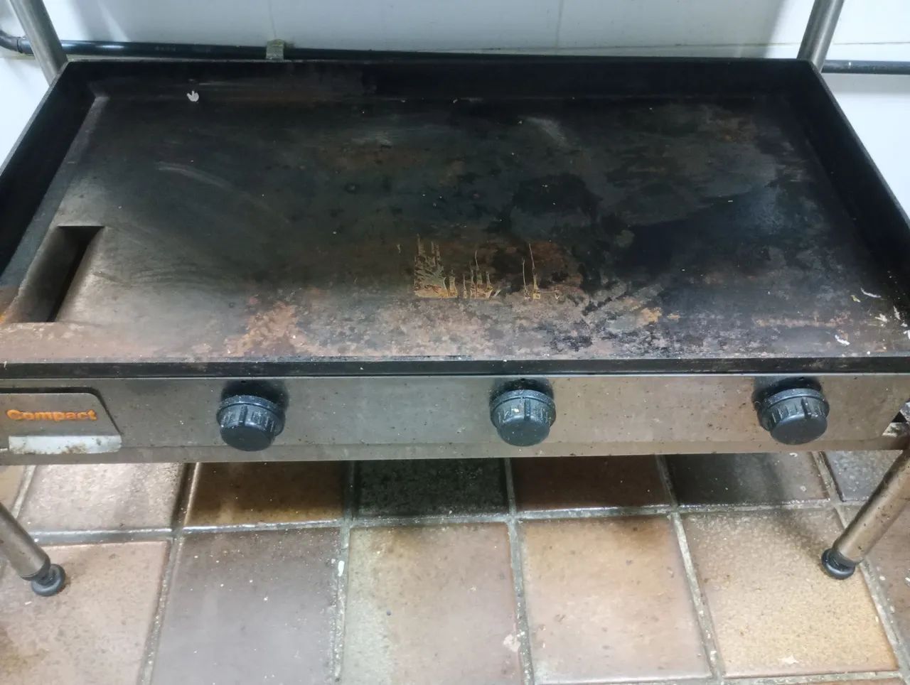 Chapa de hamburger a gás