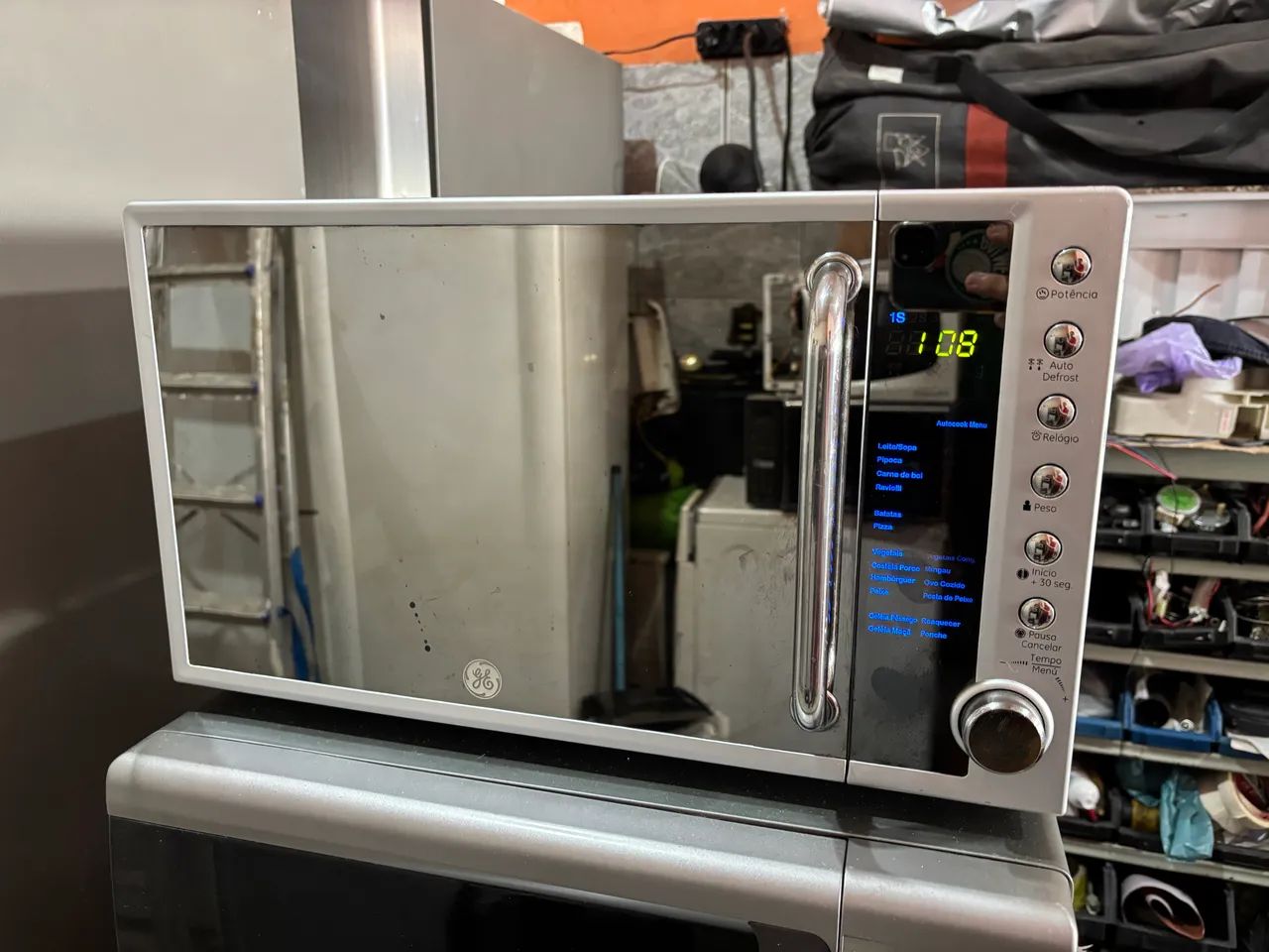 MICROONDAS INOX GE 20L 
