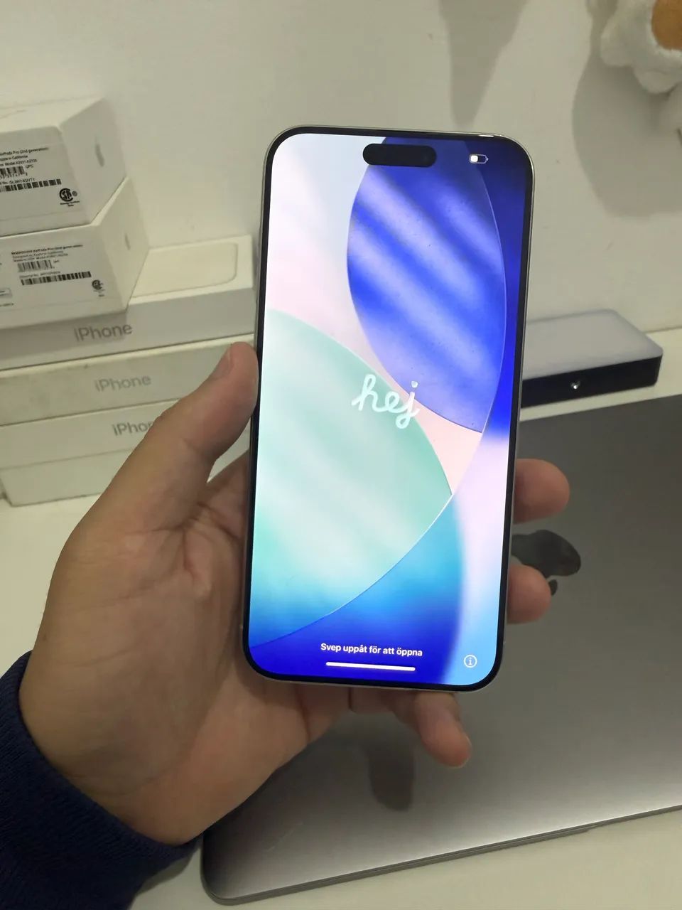 iPhone 15 pro Max 256Gb branco, bateria 84% nunca aberto!  - Foto 2