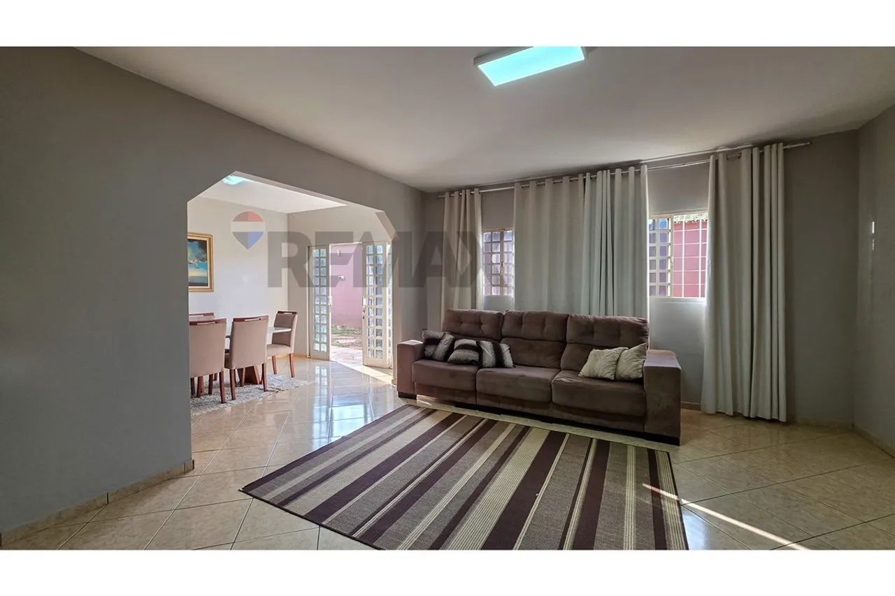 Casa com 4 Quartos, Área Gourmet e Piscina em Sobradinho - Foto 5