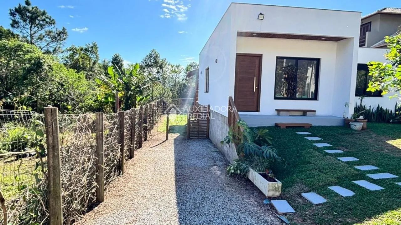 Casa à venda nos Açores com terreno amplo de 395 m² - Foto 3