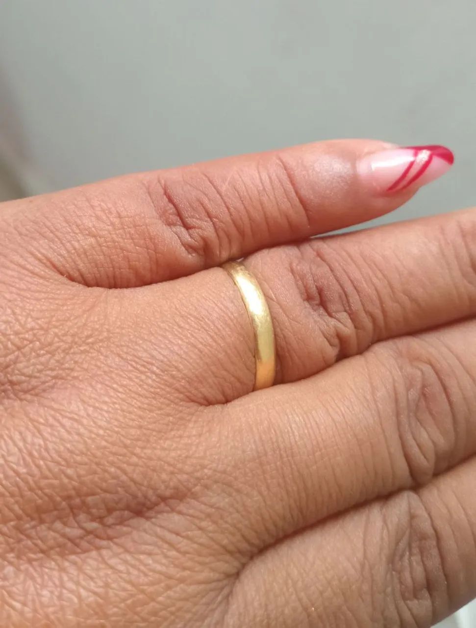Vendo essa aliança ouro 18k 