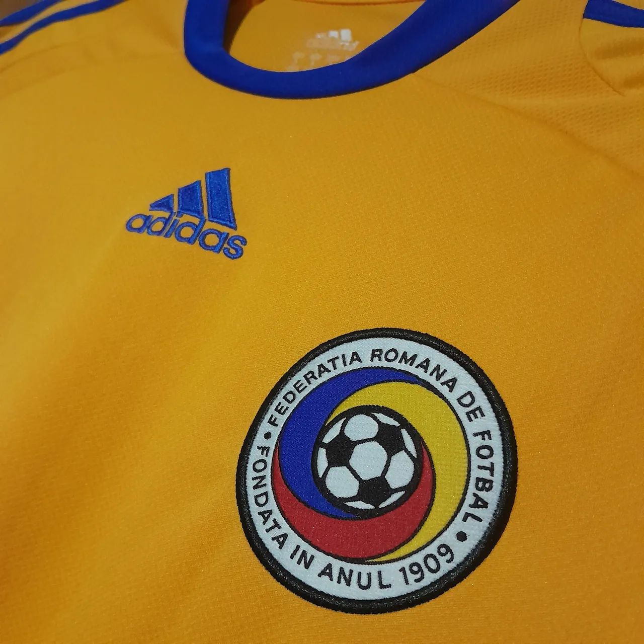 Camisa Romênia oficial G - Foto 2