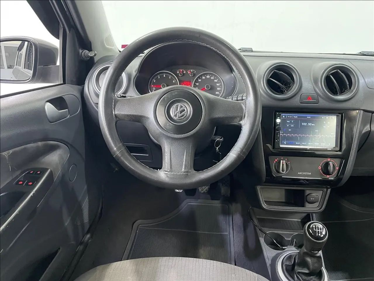 Volkswagen Gol Geração V 1.0 8V MI Total Flex Mec. 4P, foto 3 de 17