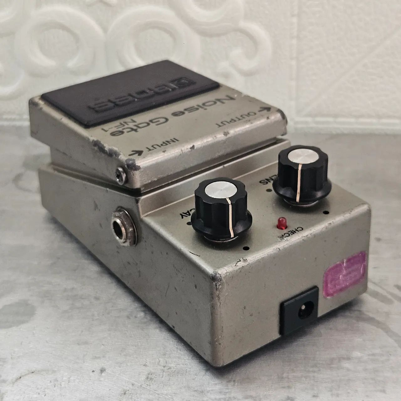 Pedal Boss Noise Gate NF-1 - JAPAN - Instrumentos musicais