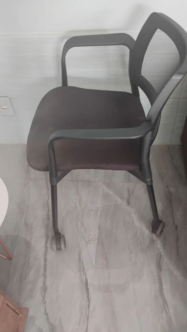 Cadeira de escritorio - Foto 2