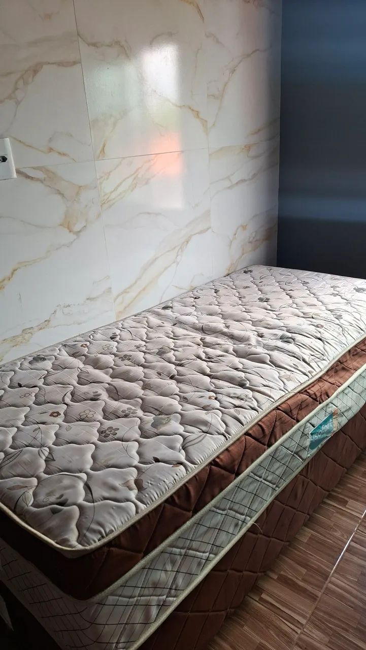 CAMA BOX DE SOLTEIRO