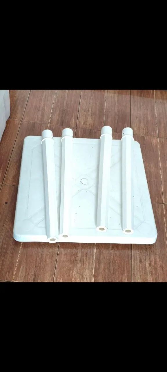 Mesa com cadeiras - Foto 2
